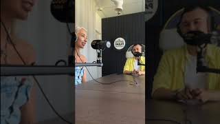 Anton-Bekkuzhev-i-Nastya-Stetsevyat-v-pryamom-efire-09.08.2023.-Na-radio-chast-2