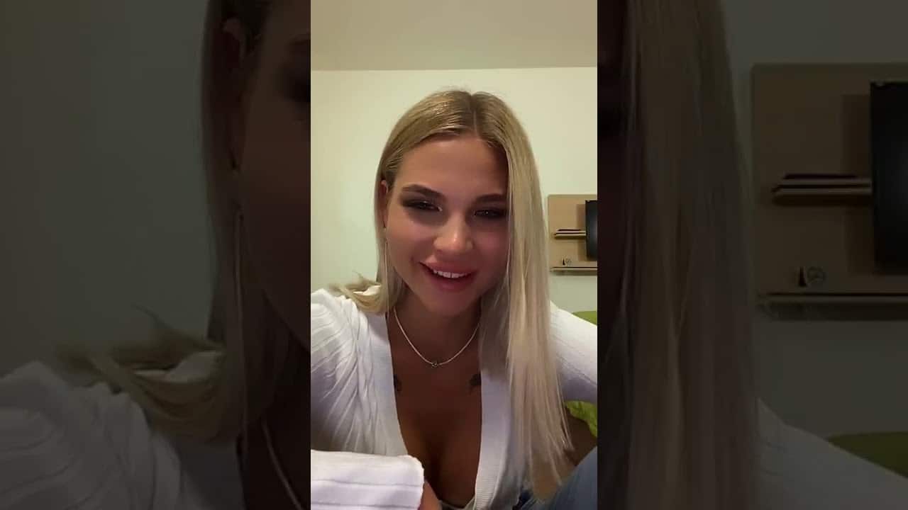 Anita-Kobeleva-v-pryamom-efire-22.03.2020.-chast-1